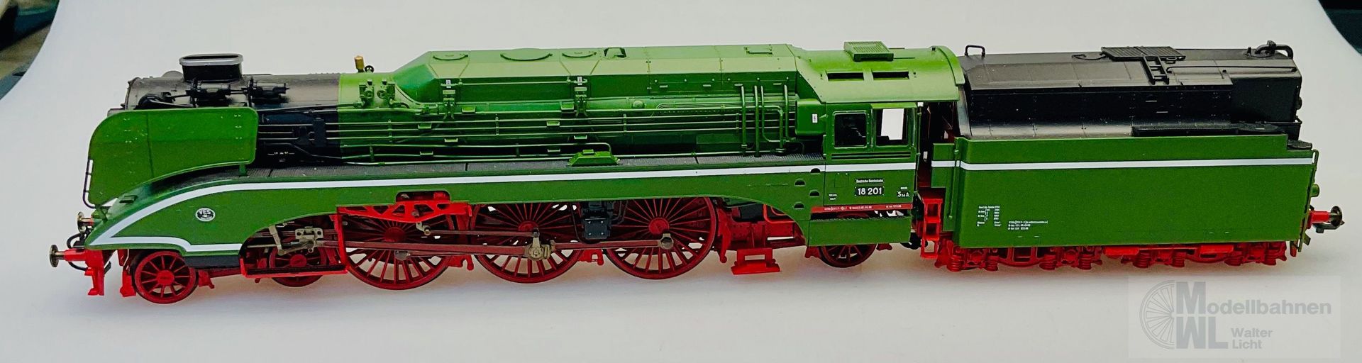 Roco 63201 - Roco - Dampflok BR 18 201 DR / DB grün H0/GL